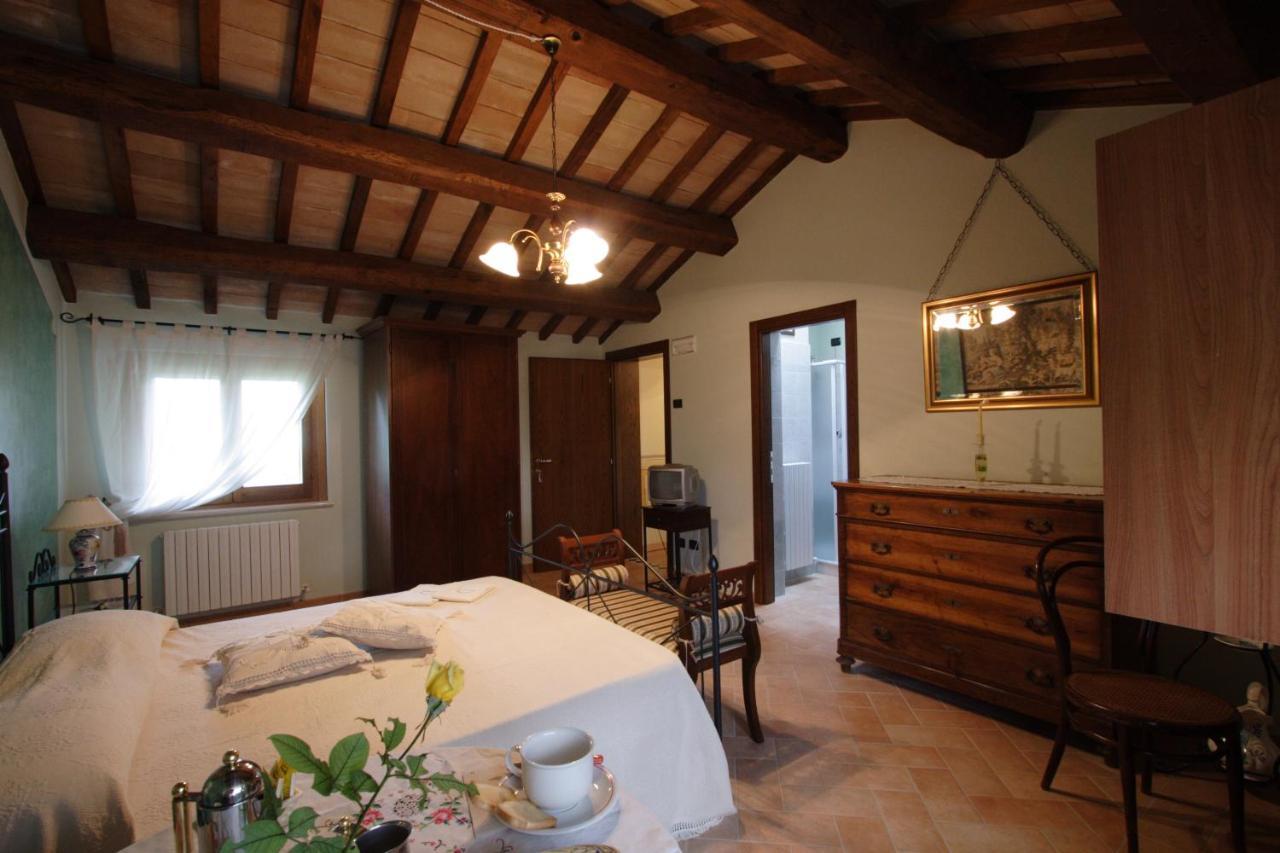 Agriturismo L'Ulivo In Fiore Spoleto Exteriör bild
